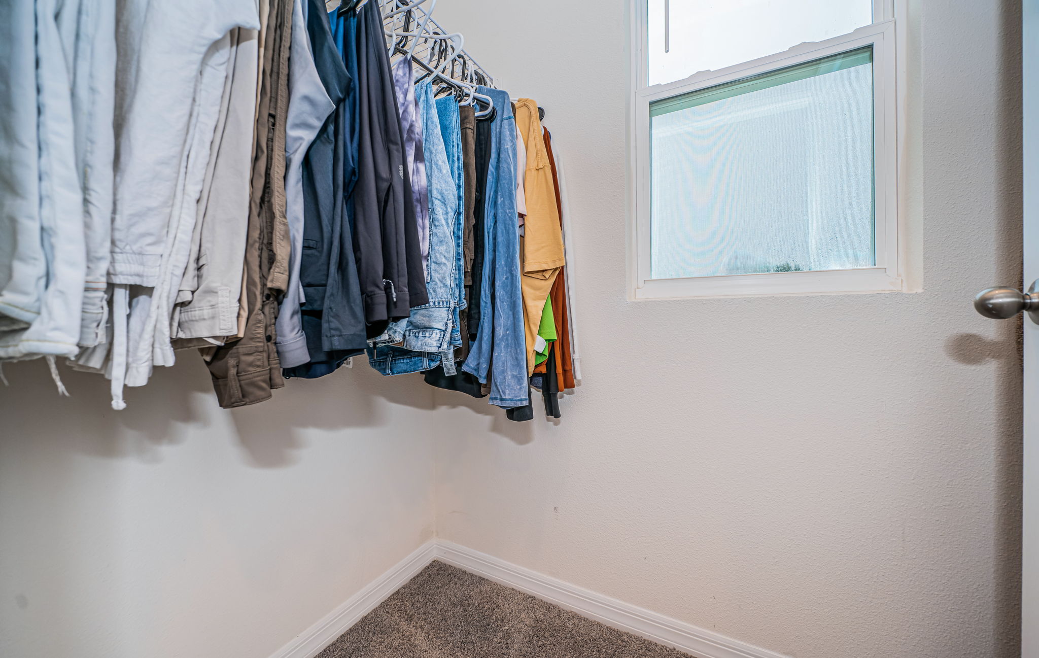 Upper Level Primary Bedroo Walk-in Closet2