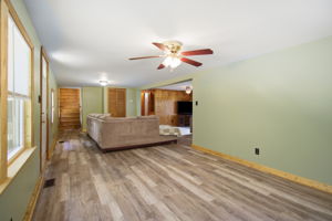  Photo 35