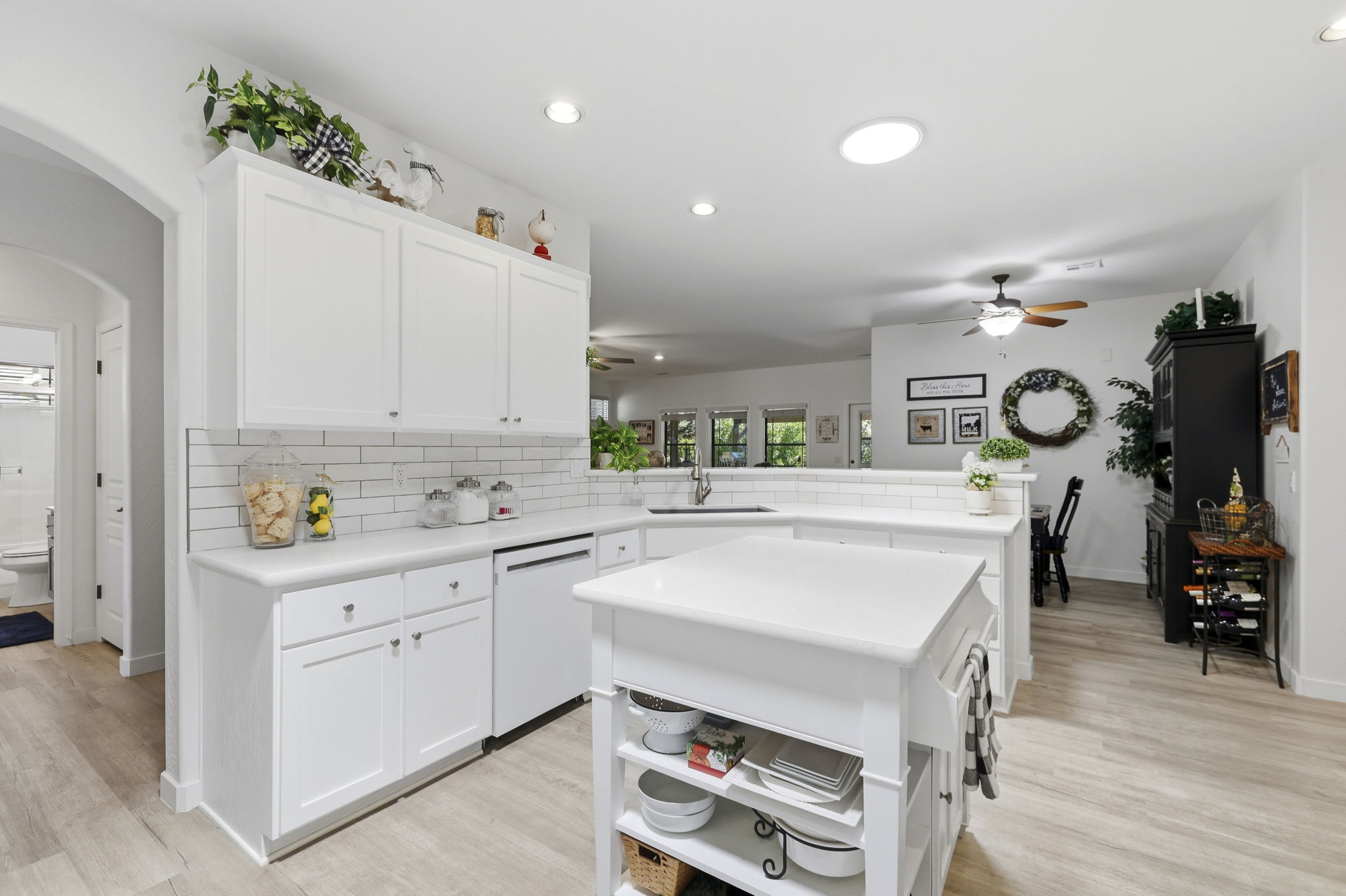 Kitchen 4