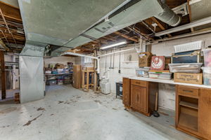  Photo 32