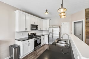 Northwich Ave-S1908-012.jpg