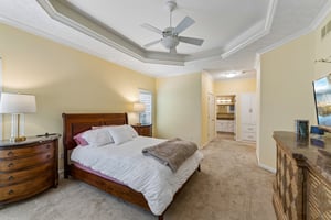 Willow Creek Dr-S0105-040.jpg