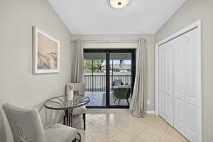 Breakfast Nook 1 of 2