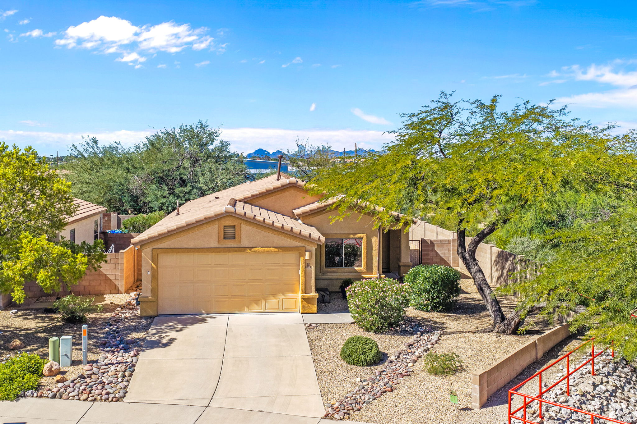 Welcome home to 8373 E Sarnoff Ridge Loop