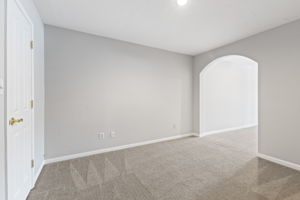 Primary bedroom sitting room