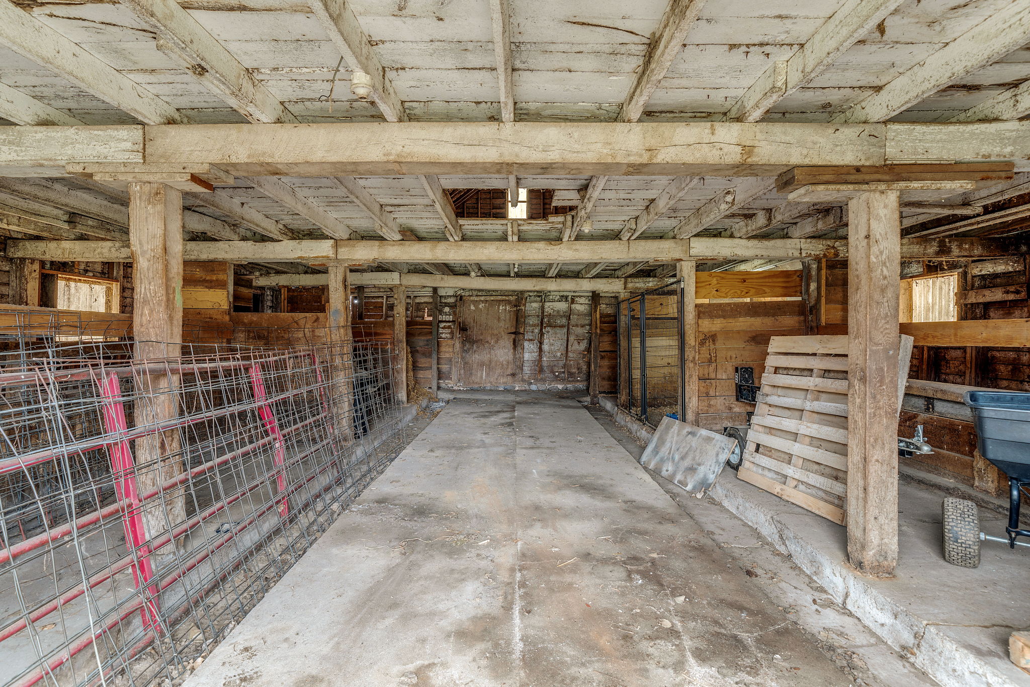 31 Barn Interior