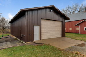 34 Garage Exterior