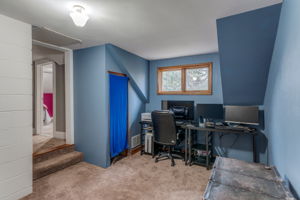 20 Upstairs Loft
