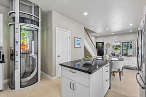 C Ave-S0708-016.jpg