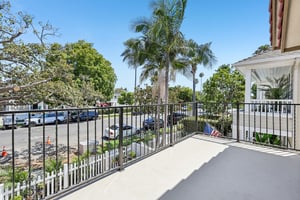 C Ave-S0708-039.jpg