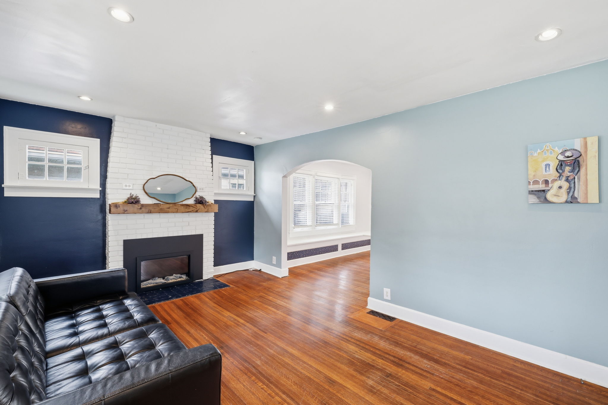 838 N Emerson Ave_005