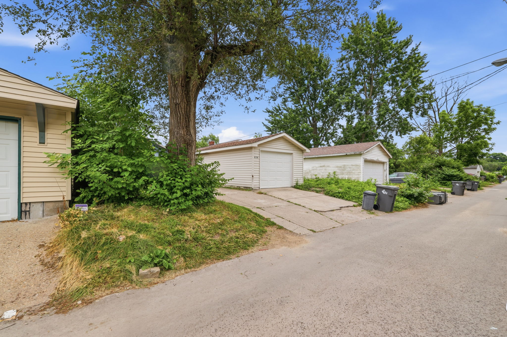 838 N Emerson Ave_026