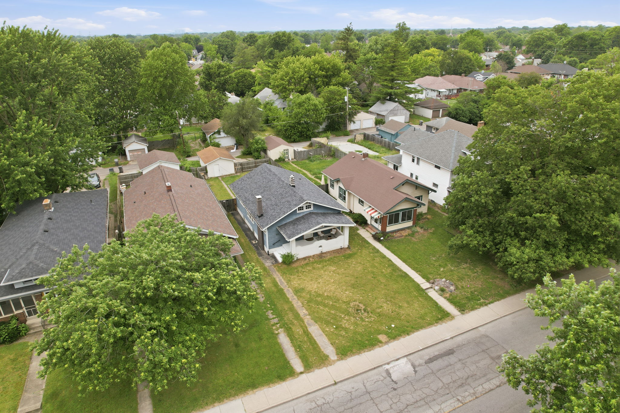 838 N Emerson Ave_031