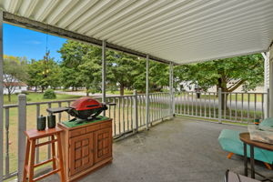  Photo 23