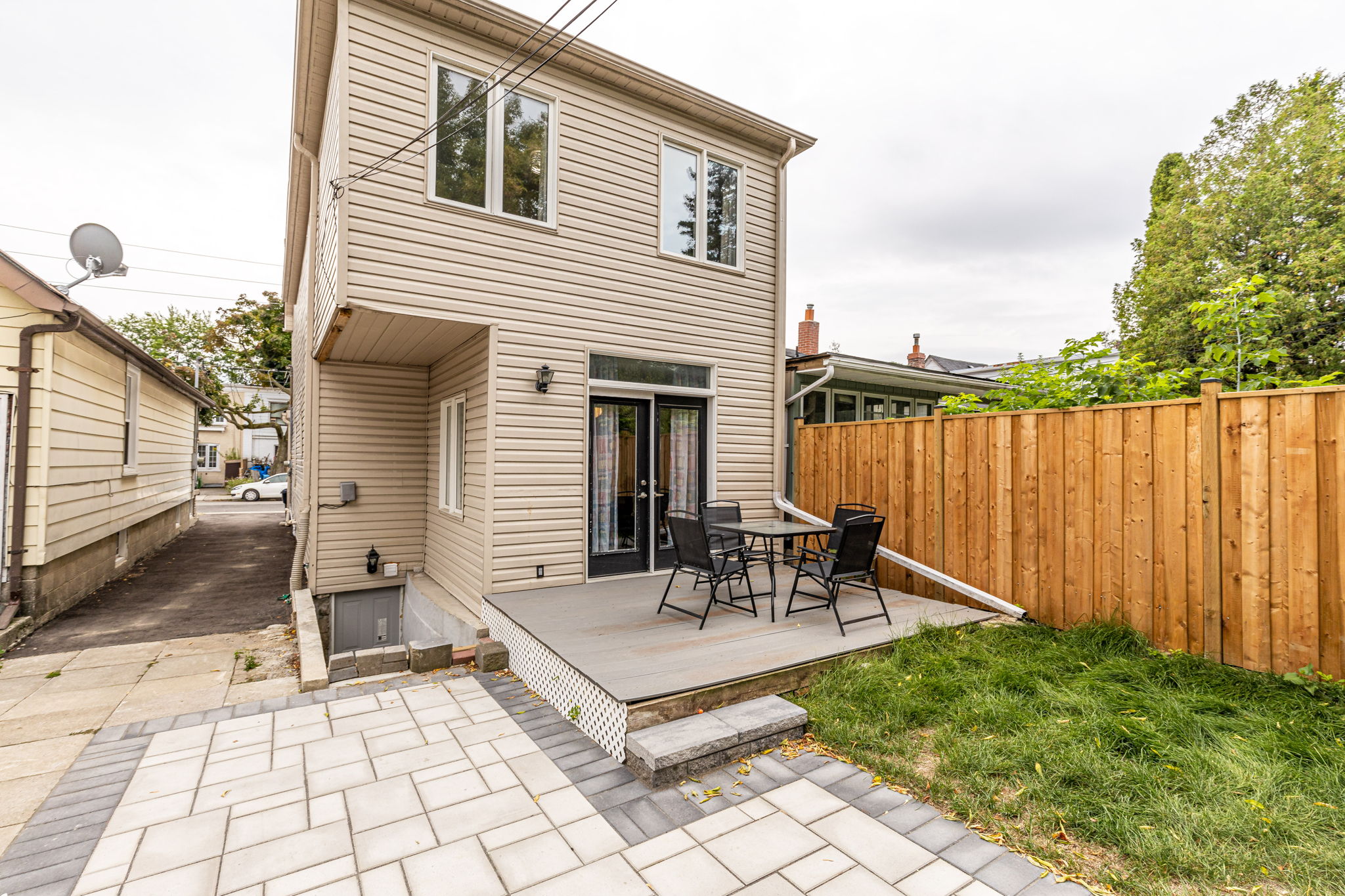 Toronto property showcase — delivered property photograph 36