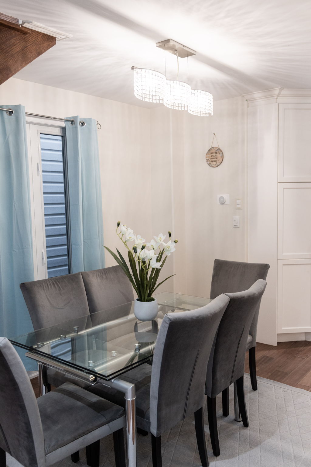 Toronto property showcase — delivered property photograph 24