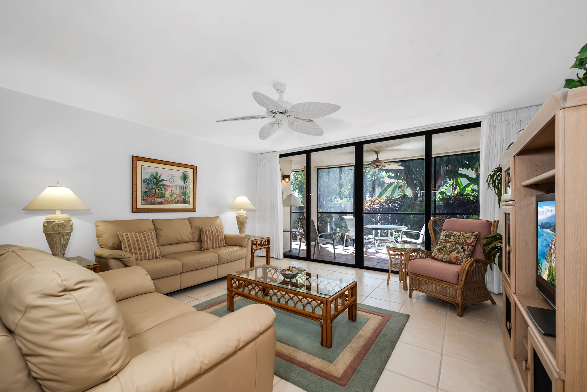 Living View 2