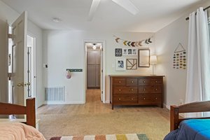 Upstairs Bedroom 1