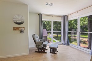 Upstairs Bedroom 2