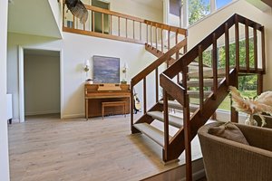Foyer/Entry