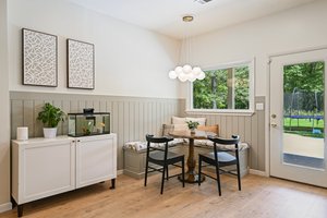 Kitchen/Breakfast Nook