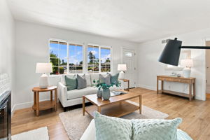 008_F8_8380 Lucania St