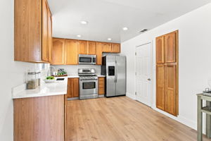 012_F8_8380 Lucania St