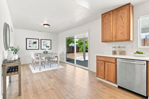 015_F8_8380 Lucania St