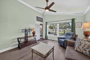 Family Room 4 of 4
