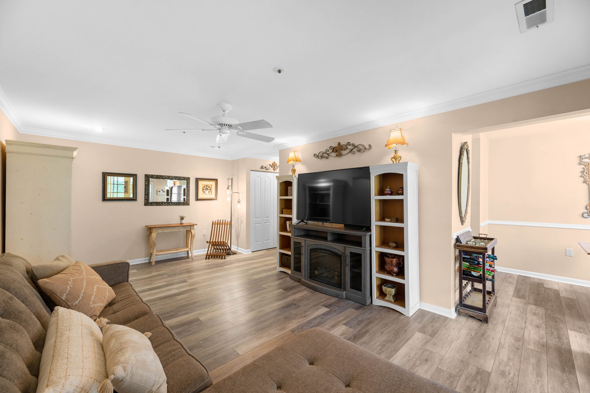living room-12