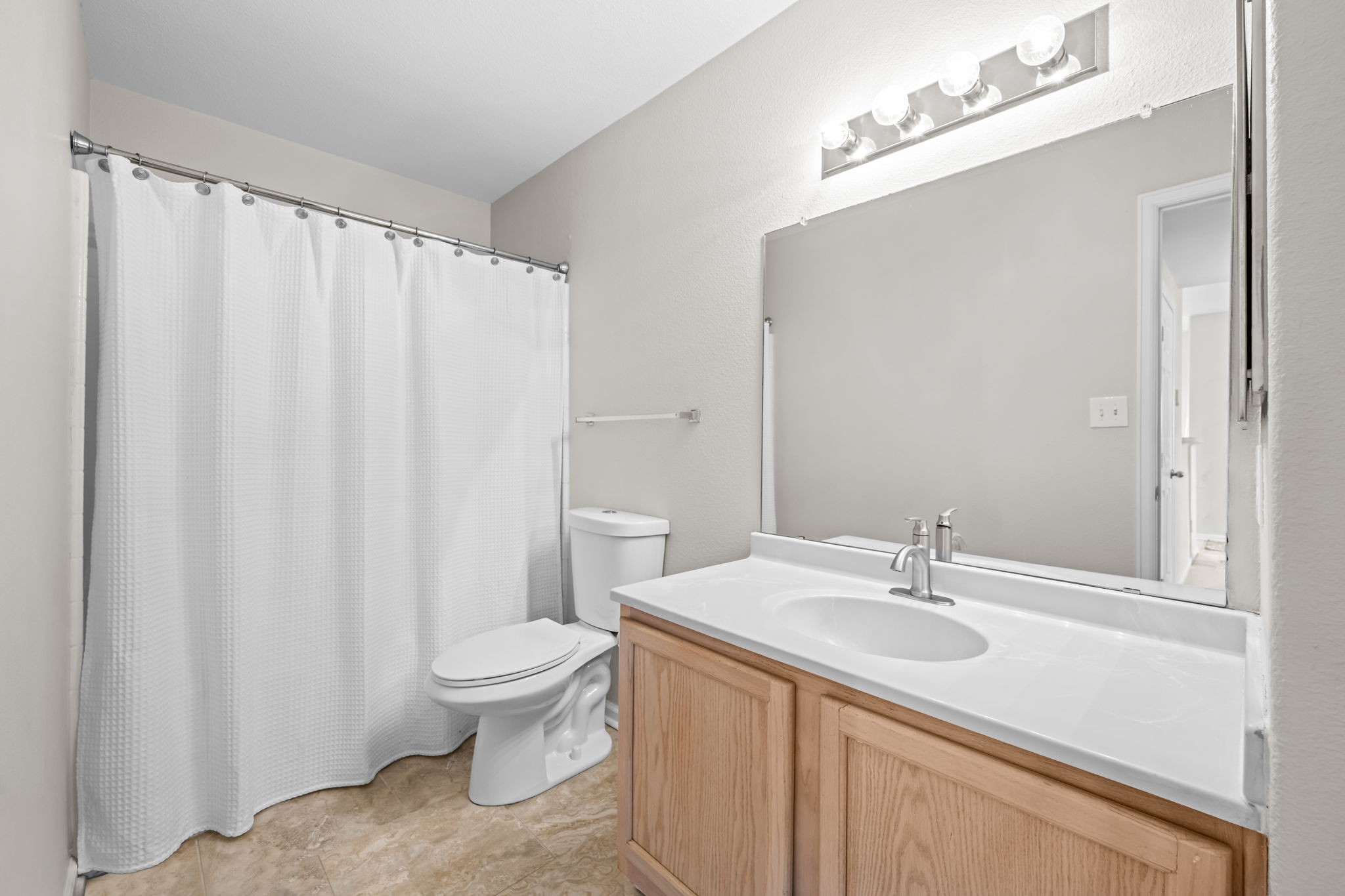 Hallway full bathroom