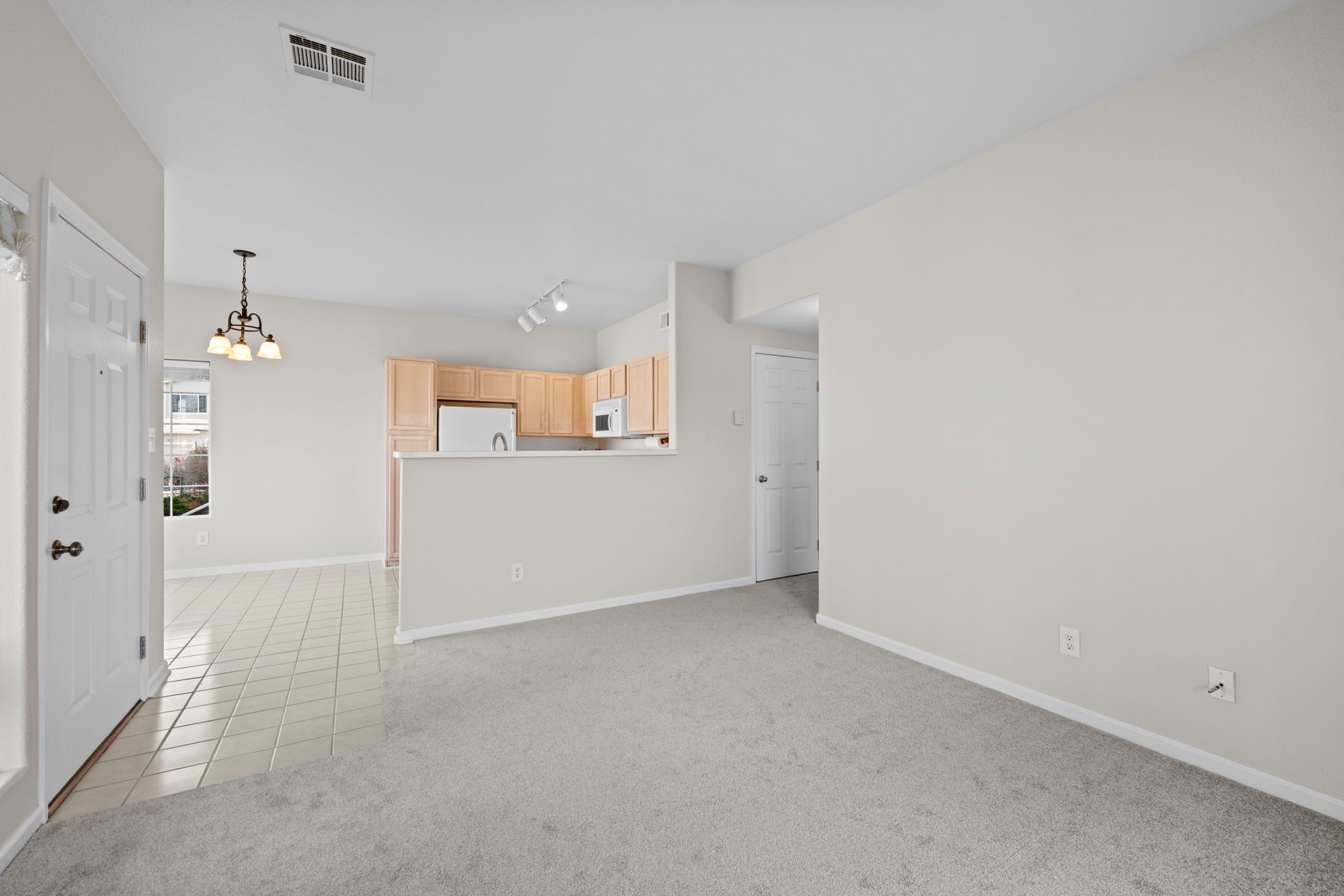 Open Floor plan - view from living room to kitchen and breakfast nook