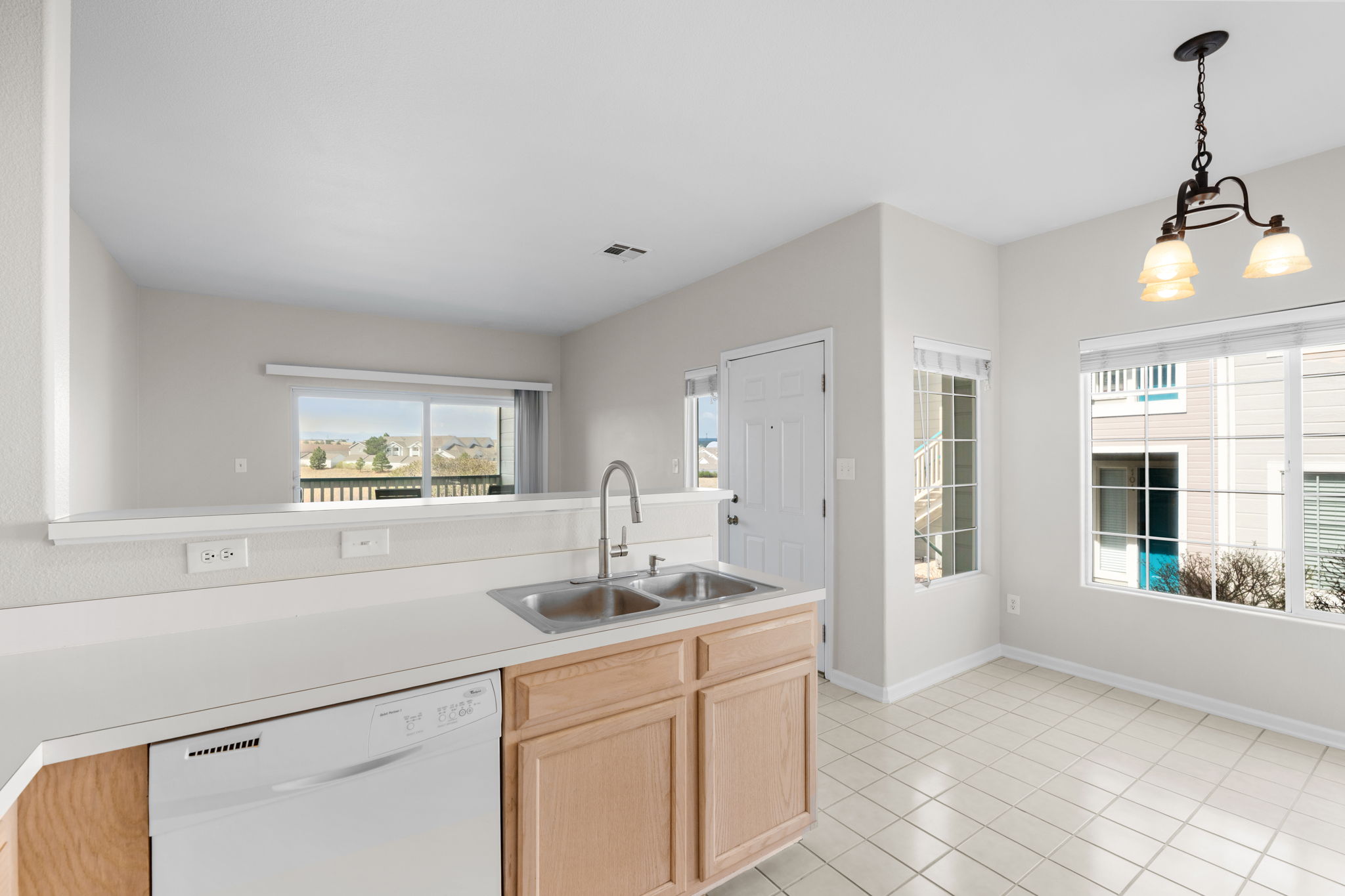 Kitchen & Breakfast nook, open to the living room