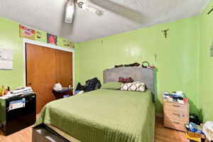  Photo 31