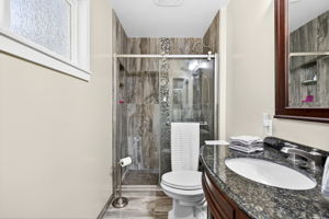  Photo 31