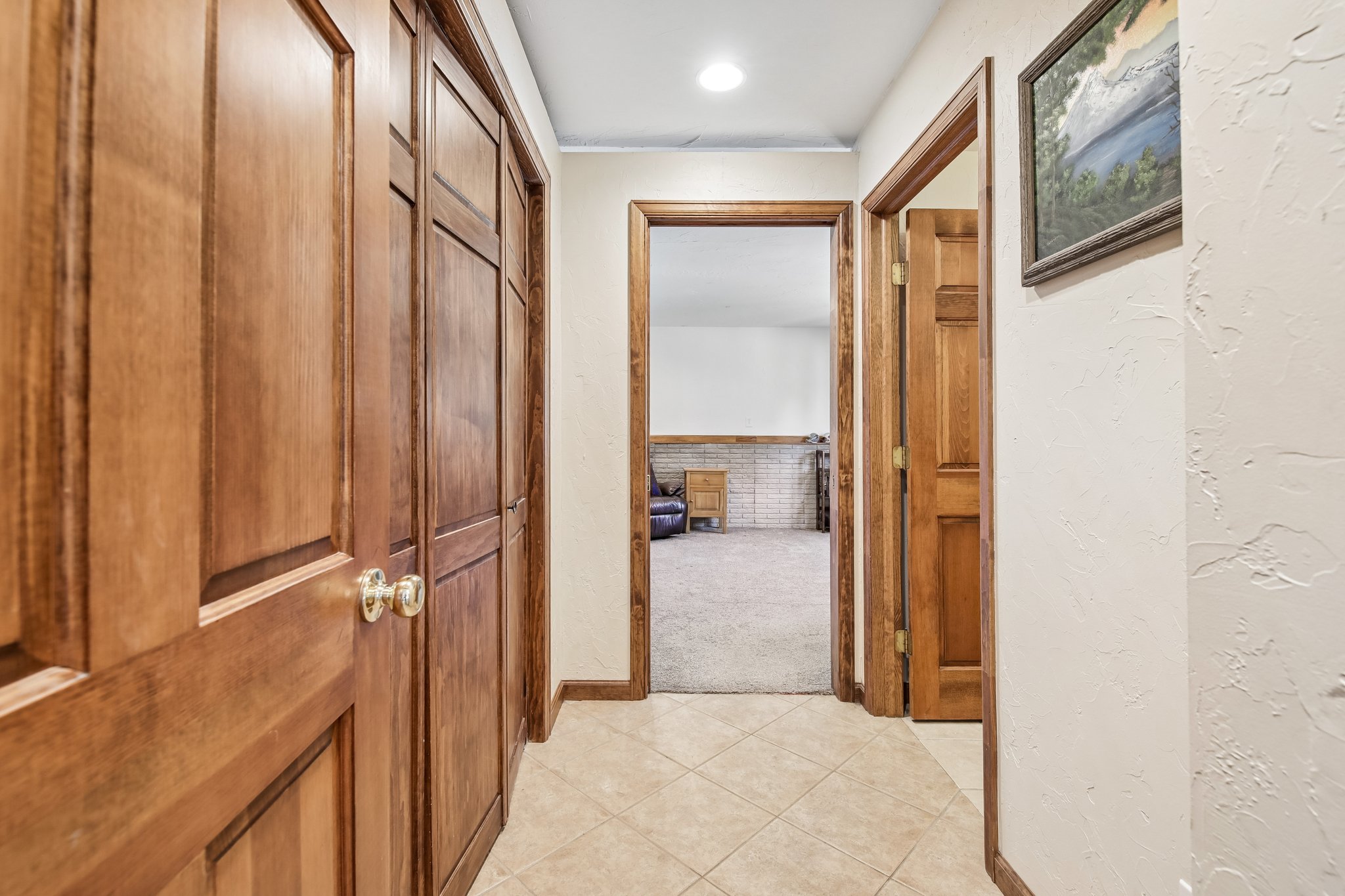 Crestview Dr-S2905-016.jpg