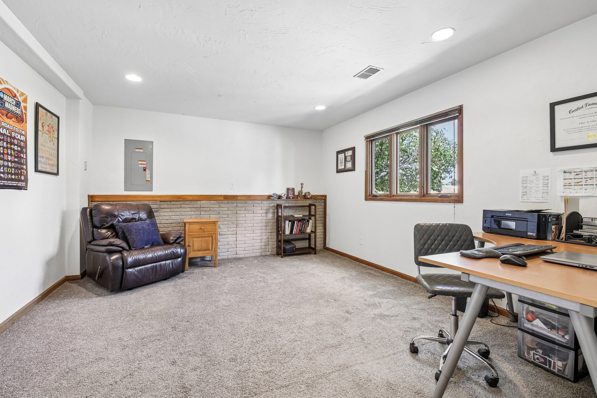 Crestview Dr-S2905-018.jpg