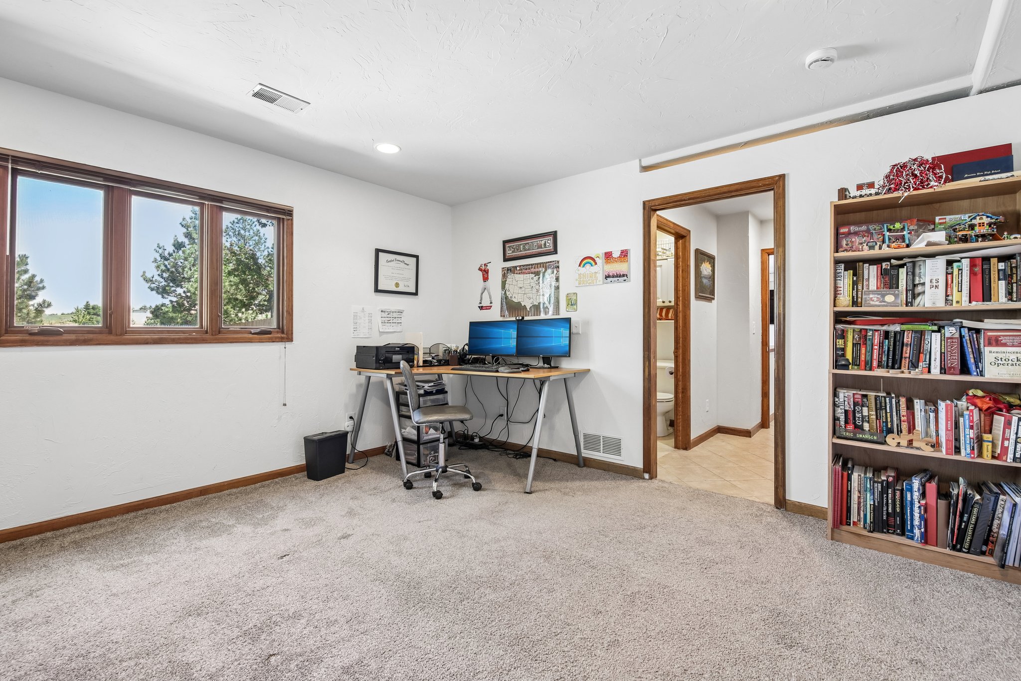 Crestview Dr-S2905-019.jpg