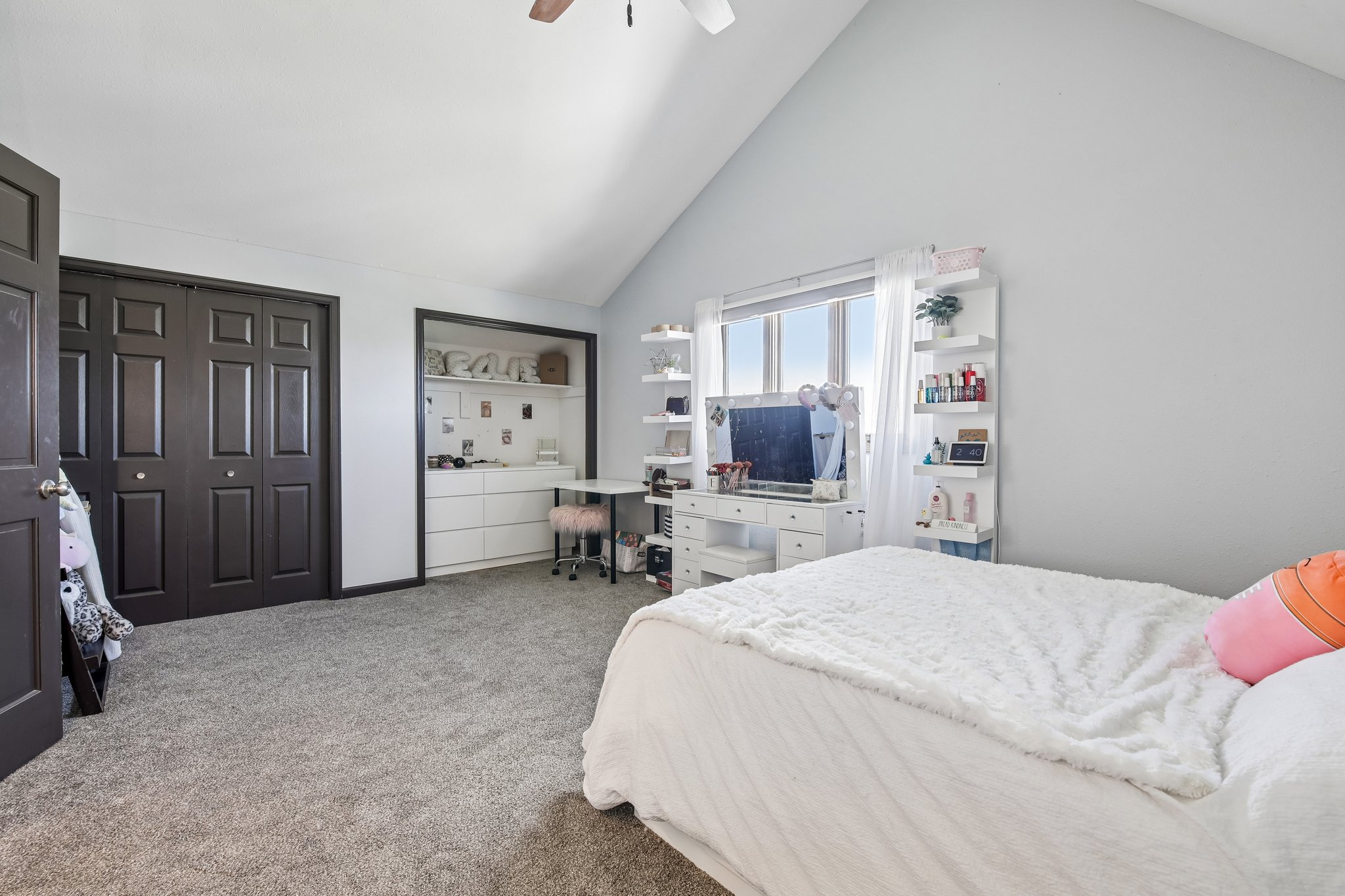 Crestview Dr-S2905-022.jpg
