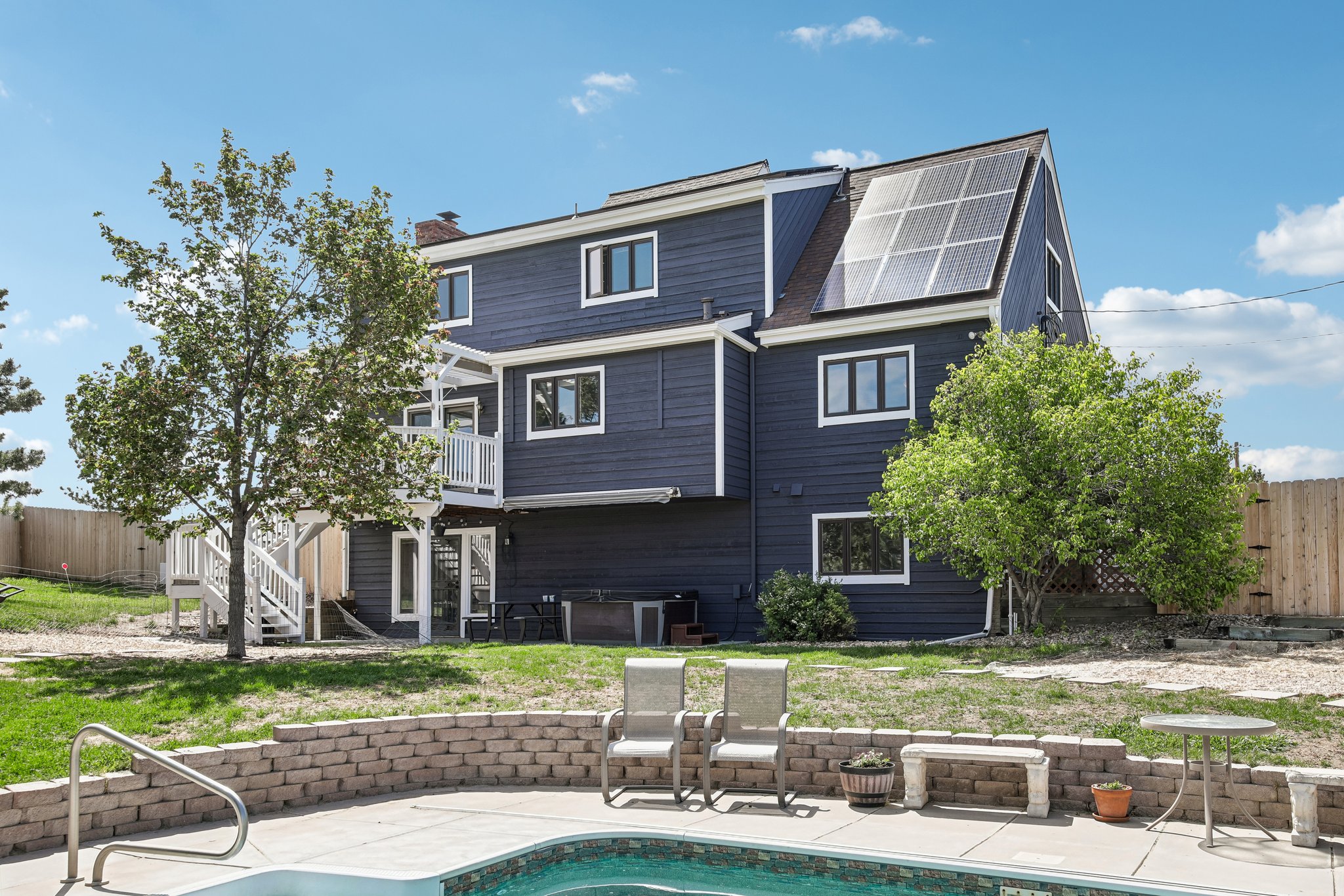 Crestview Dr-S2905-043.jpg