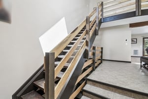 Crestview Dr-S2905-012.jpg