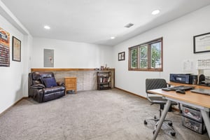 Crestview Dr-S2905-018.jpg