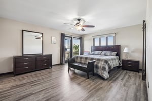 Crestview Dr-S2905-030.jpg