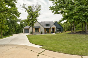  Photo 0