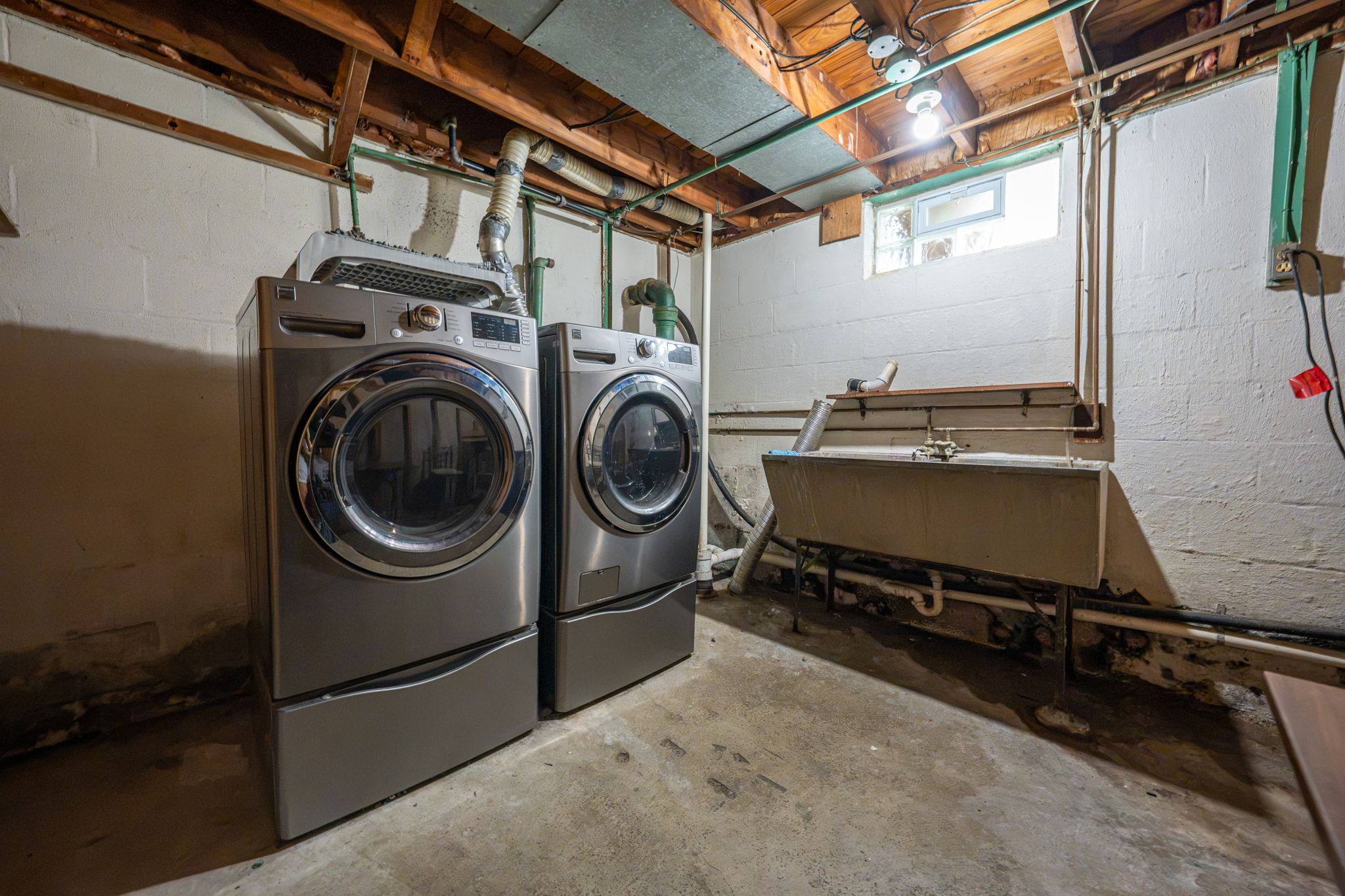  Photo 34