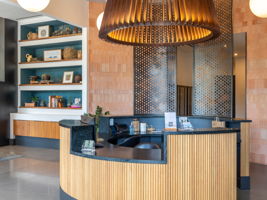 24 Concierge, Mail and Package Room