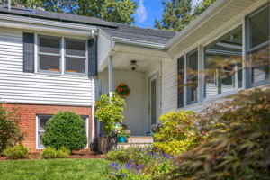 84 High Farms Rd, West Hartford, CT 06107, USA Photo 4