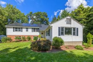 84 High Farms Rd, West Hartford, CT 06107, USA Photo 3