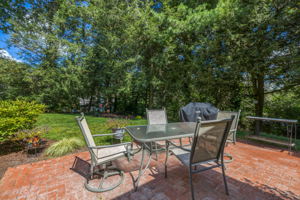 84 High Farms Rd, West Hartford, CT 06107, USA Photo 21
