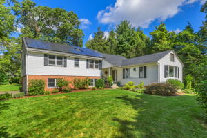 84 High Farms Rd, West Hartford, CT 06107, USA Photo 1